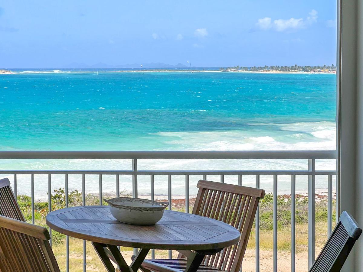 Apartament Front Line Unit 520 Ft2 - 48 M2, On Second Floor, Stunning Ocean View Cul de Sac Zewnętrze zdjęcie
